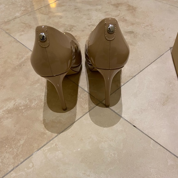 Michael Kors Heels - Picture 2 of 3